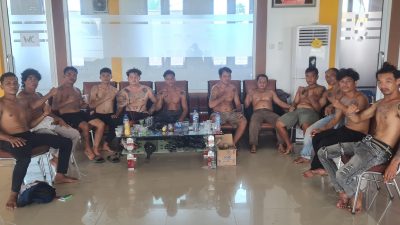 Ormas M8G Sikapi Pembangunan Gereja di Kendawangan